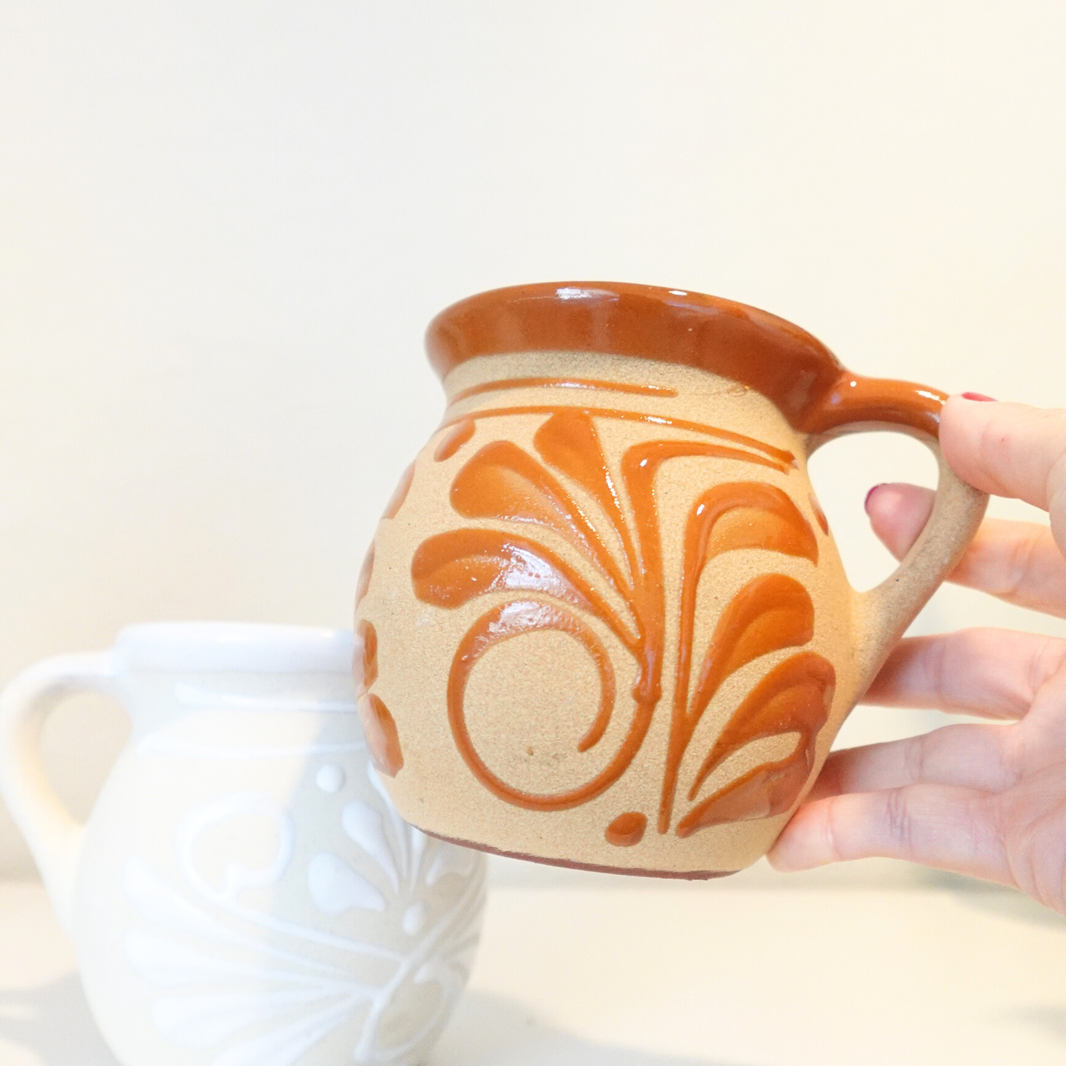 2 pack Brown and white coffee mugs couple set