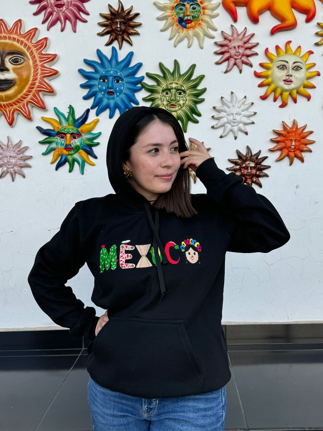 Mexico Embroidered sweater