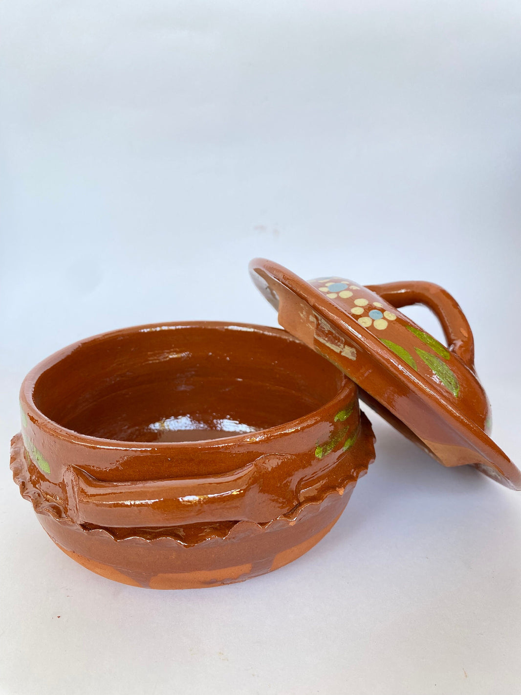 Small Handmade Clay Pot for salsa beans cazuela de Barro para Frijoles , salsa chica o decoracion